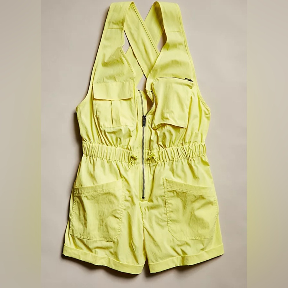Super sexy crisscross romper by boutique brand blueb